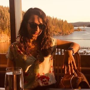 Meet your Posher, Ilke